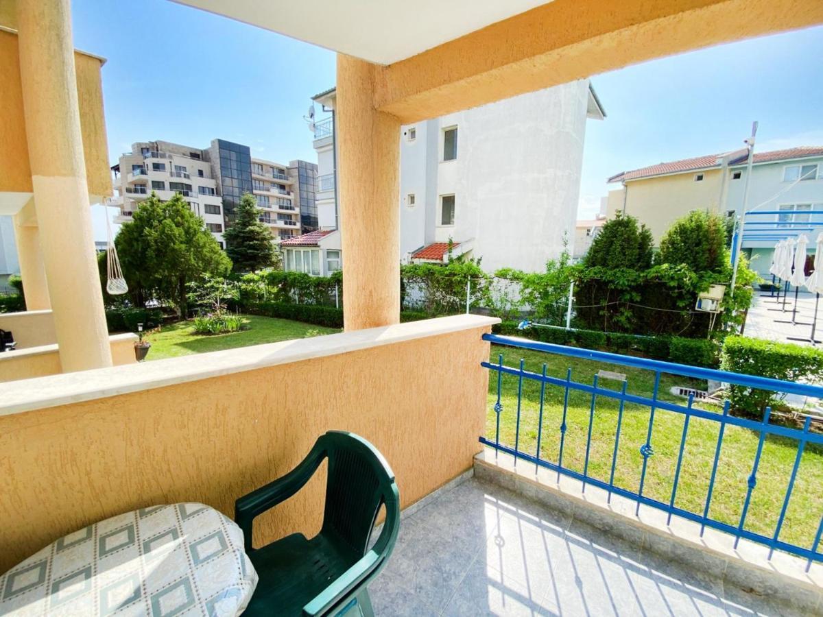 Complex Къщите Apartment Sveti Vlas Exterior photo